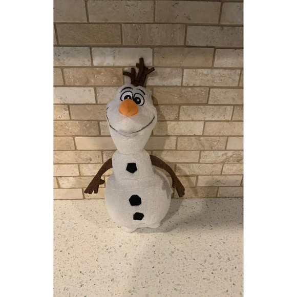 Disney, universal plush bundle - B21 - Picture 6 of 11